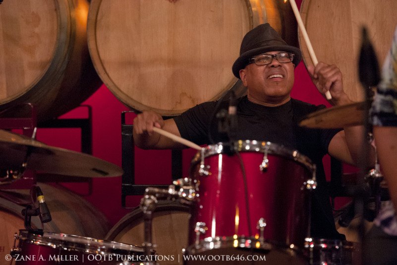 2016-03-26_the ron holloway band_pittsburgh winery_026.jpg